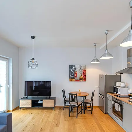 Urbanlife Apartment By Polo Apartments Kaunas Exterior photo